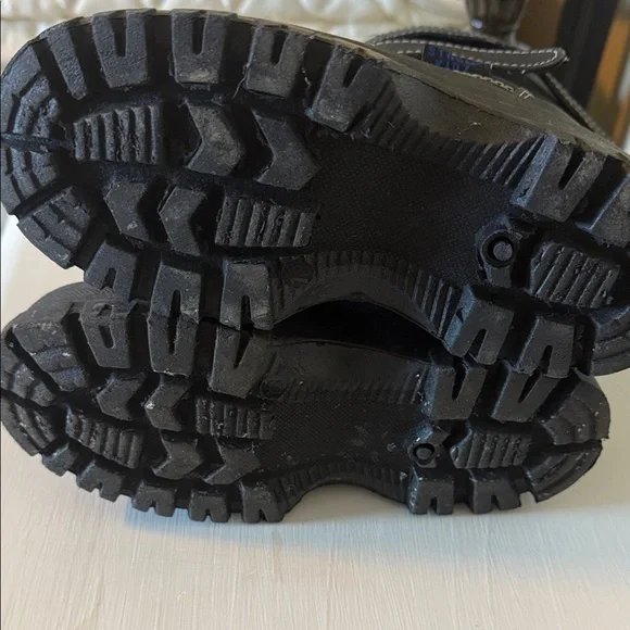 Kids Black Winter Boots - Picture 5 of 7